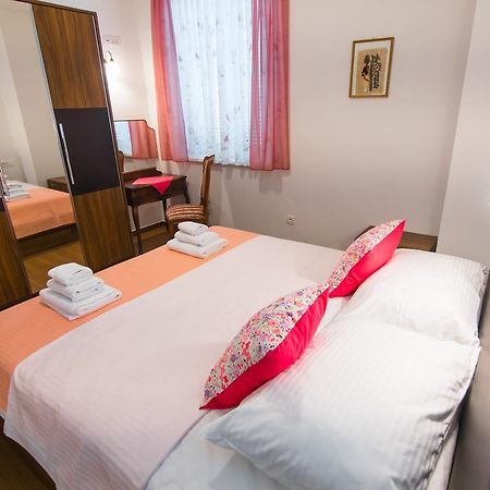 Apartment Vita Palit Exterior photo